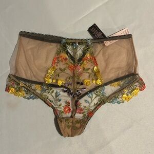 New Victoria’s Secret Dream Angels High Waist thong panty(XS)Sheer Floral $59NWT
